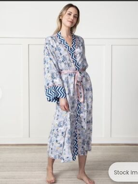 Printfresh Unicorn's Garden - Eco Satin Robe - Silver